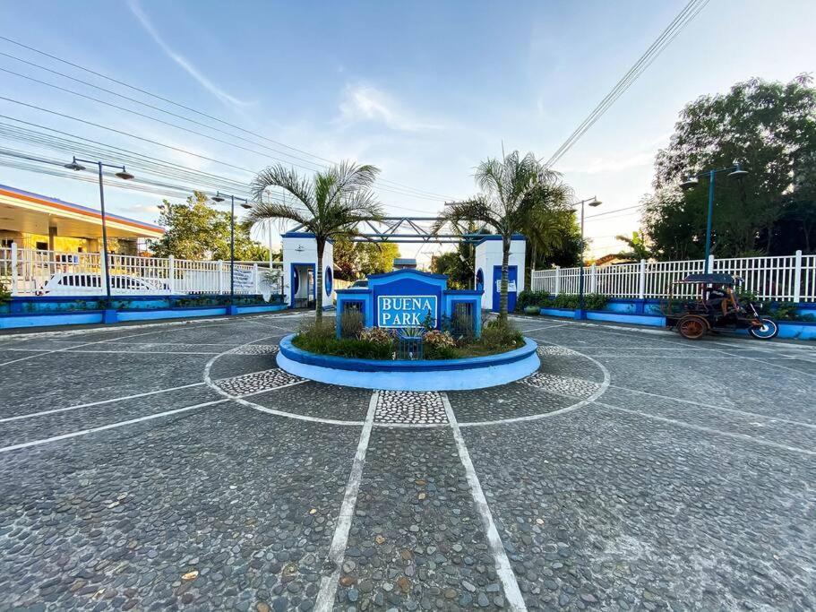 Home Away From Home. Bacolod Eksteriør bilde